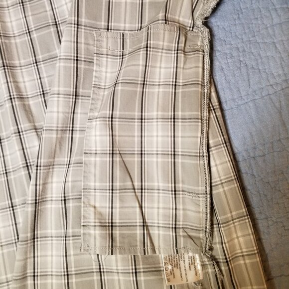 ScotteVest Docksider Shirt for Men Short Sleeve Plaid Button Down 7 Pockets - Picture 6 of 9